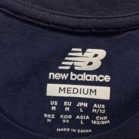 NB NEW BALANCE T SHIRT DRESS - Picture 4 of 7